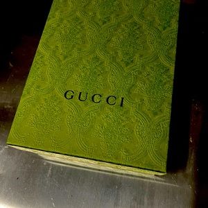 Gucci gift box